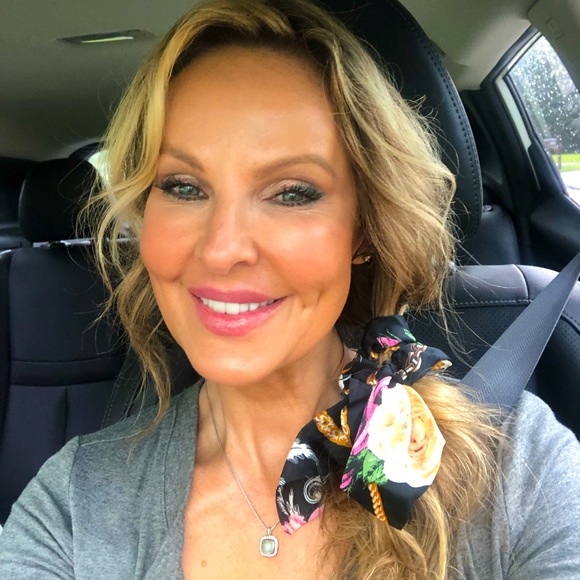 Meet your Posher, Michele - Picture 8 of 14